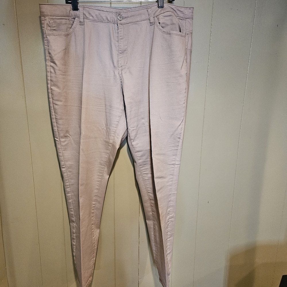Wax Jeans Khaki Skinny Pants, Size 18 - Sleek and Comfortable - Picture 1 of 6